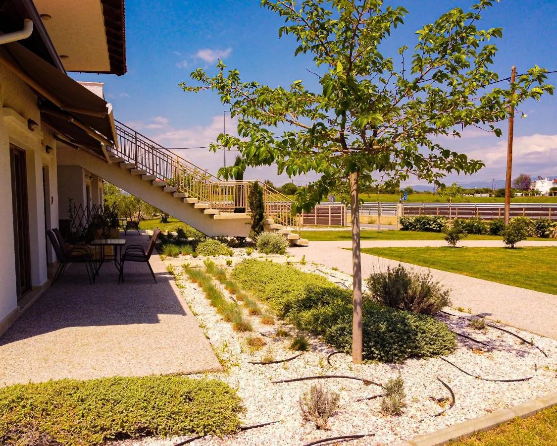 Varkes Suites 2 Nea Moudania